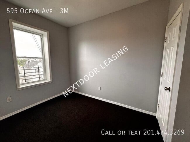 Building Photo - 595 Ocean Ave