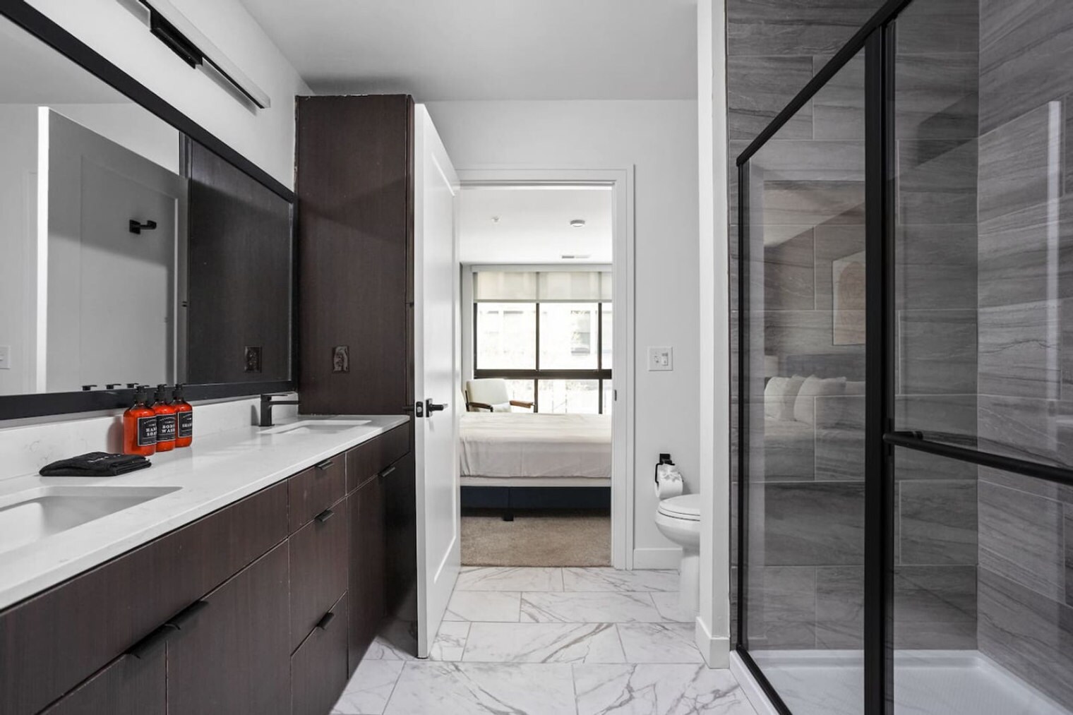 Building Photo - 421 N Pennsylvania St