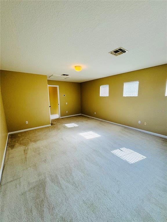 Building Photo - 2327 Meadow Oak Cir