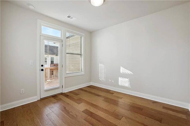 Building Photo - 410 Townly Ct