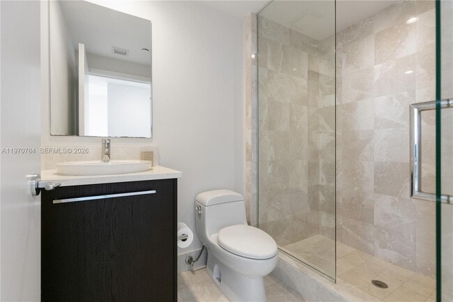 Building Photo - 17121 Collins Ave