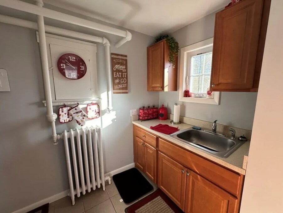 Building Photo - 1528 Portland-Cobalt Rd