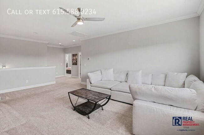 Building Photo - 273 Rich Cir