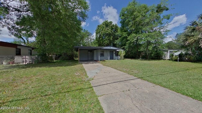Building Photo - 1750 Lawson Rd