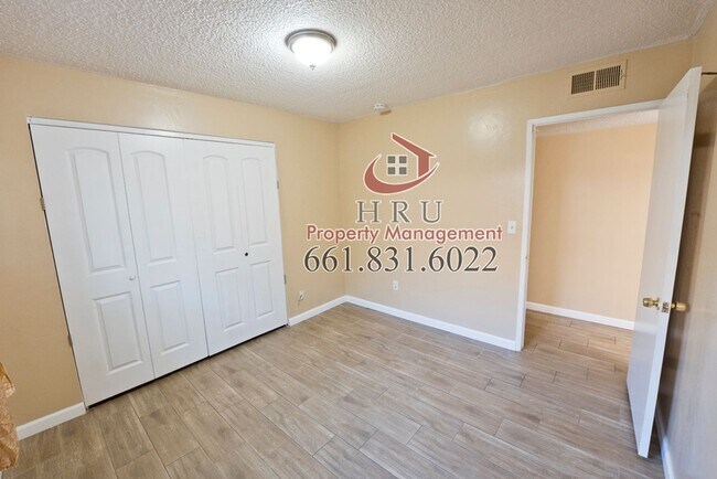 Building Photo - 4612 Posada Ave