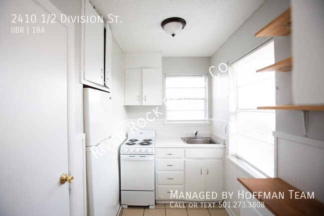 Building Photo - 2410 1/2 Division Street - MOVE IN SPECIAL!