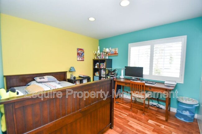 Building Photo - 2881 Silk Oak Ave
