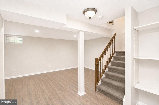 Building Photo - 17231 Epsilon Pl