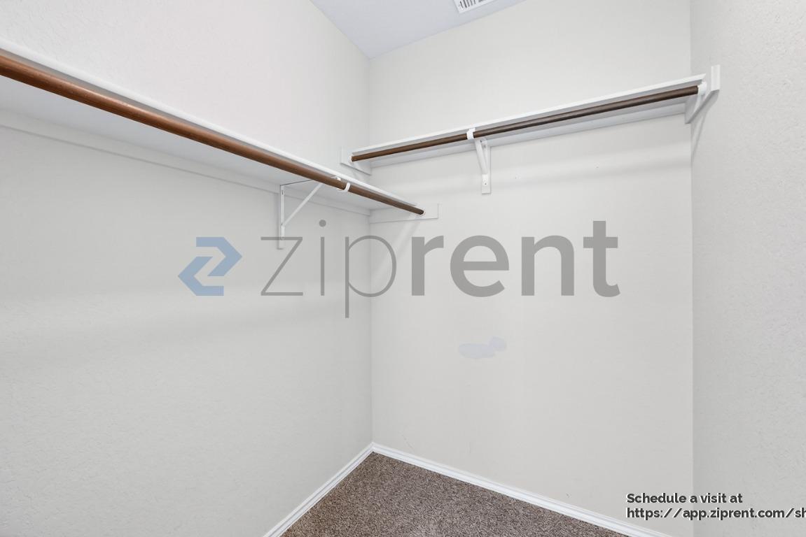 Building Photo - 5706 Cicada Cir