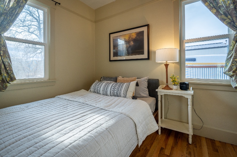 Building Photo - 231 C St