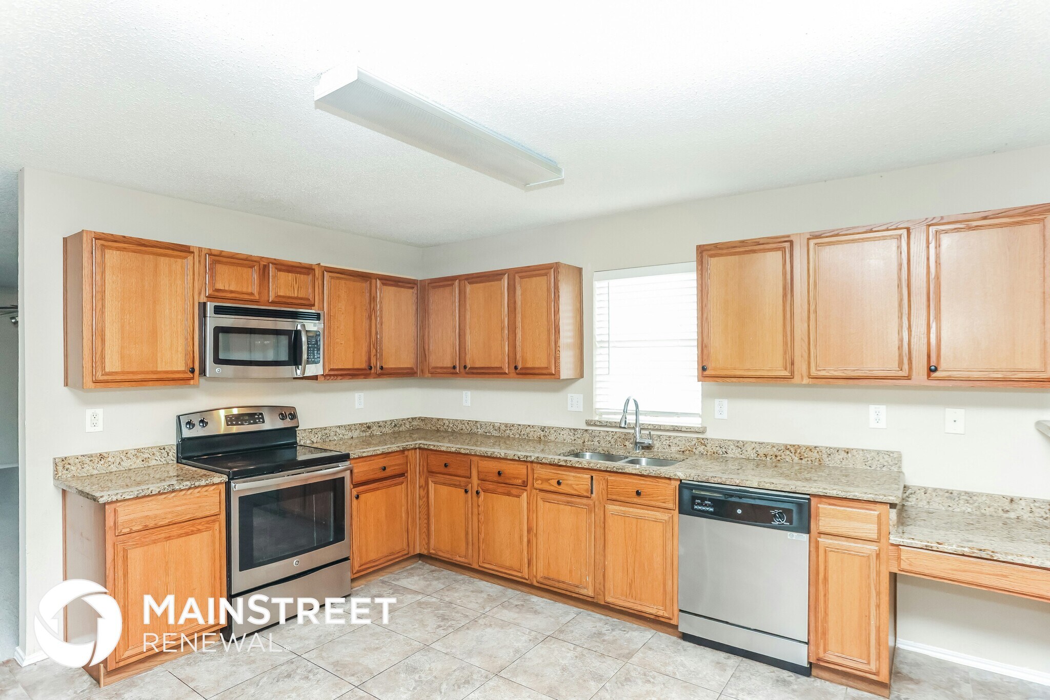 Building Photo - 2721 Meadowlark Dr