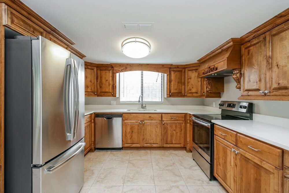 Building Photo - 6106 E Ivyglen St