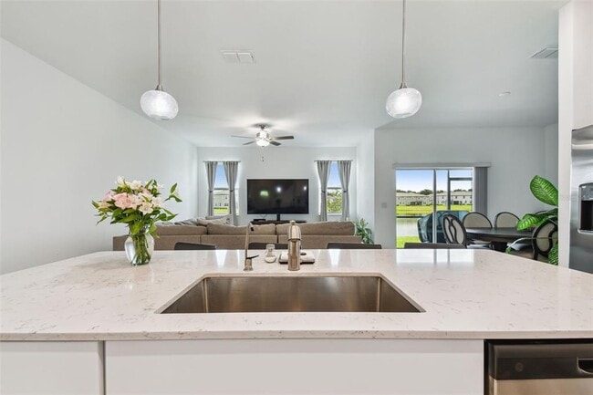 Building Photo - 10380 Lavender Aster Trl