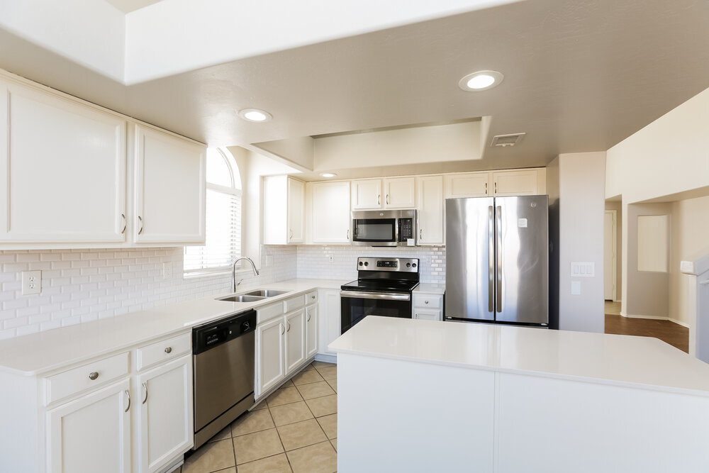 Building Photo - 11024 W Frier Dr