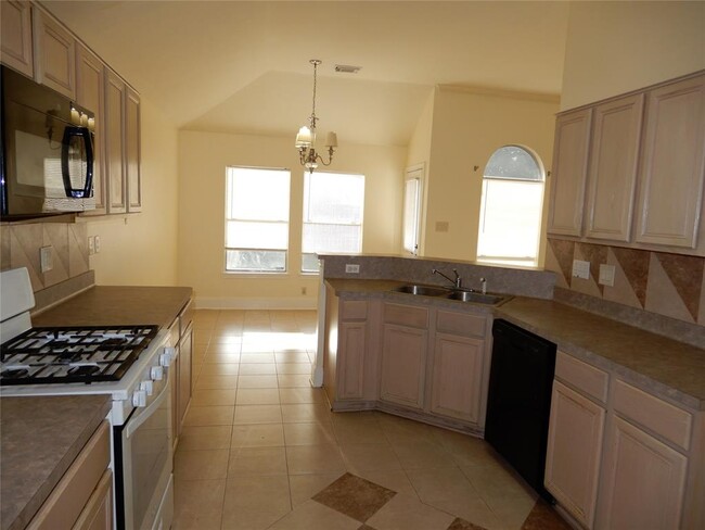 Building Photo - 5302 Rustling Trails Dr