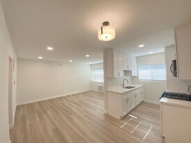Building Photo - DRYDEN SQUARE APTS