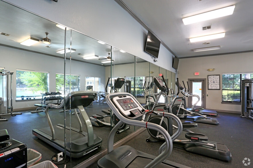 Fitness - The Lory of Tallahassee