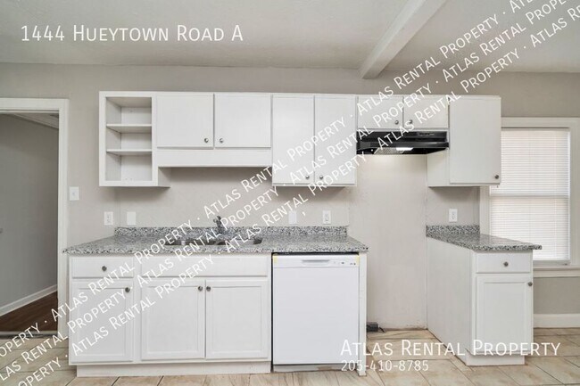 Building Photo - 1444 Hueytown Rd