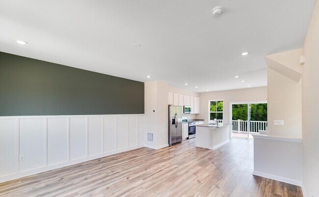 Building Photo - 132 Canning Rd