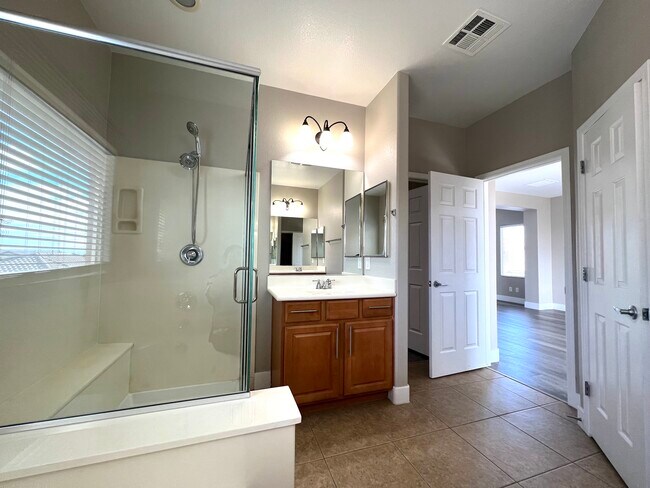 Building Photo - 12037 Contorno Vista Ct