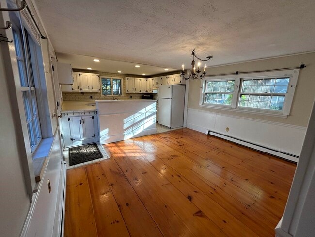 Building Photo - 23 Garfield St