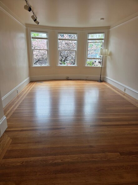 Building Photo - 1815 Francisco St