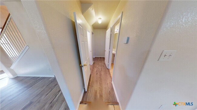 Building Photo - 4511 Donegal Bay Ct