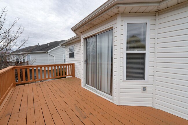 Building Photo - 4162 Whitehall Dr