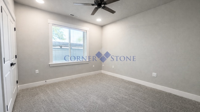 Building Photo - Brand New Duplex in Meridian!