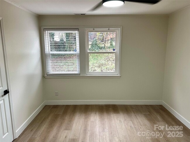 Building Photo - 1450 Academy St