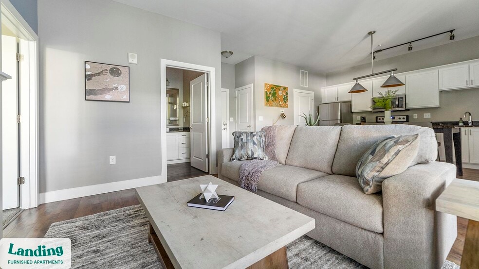 Building Photo - 41 E 9th Ave