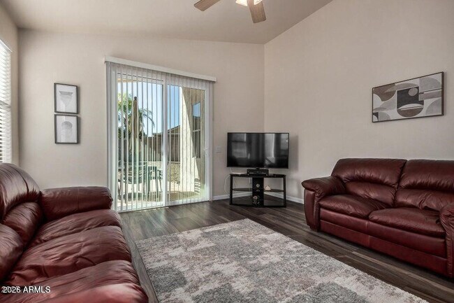Building Photo - 17709 W Sunbelt Dr