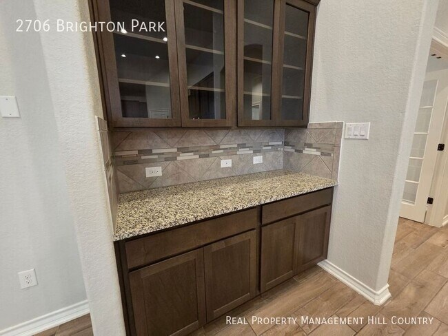 Building Photo - 2706 Brighton Park