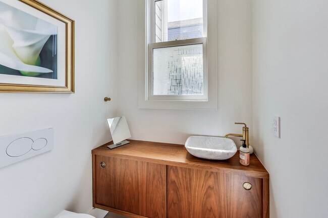 Building Photo - 4639 18th St