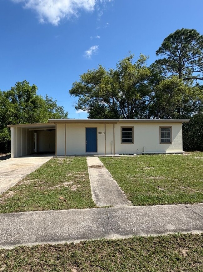 Primary Photo - Totally Remodeled Deltona Beauty