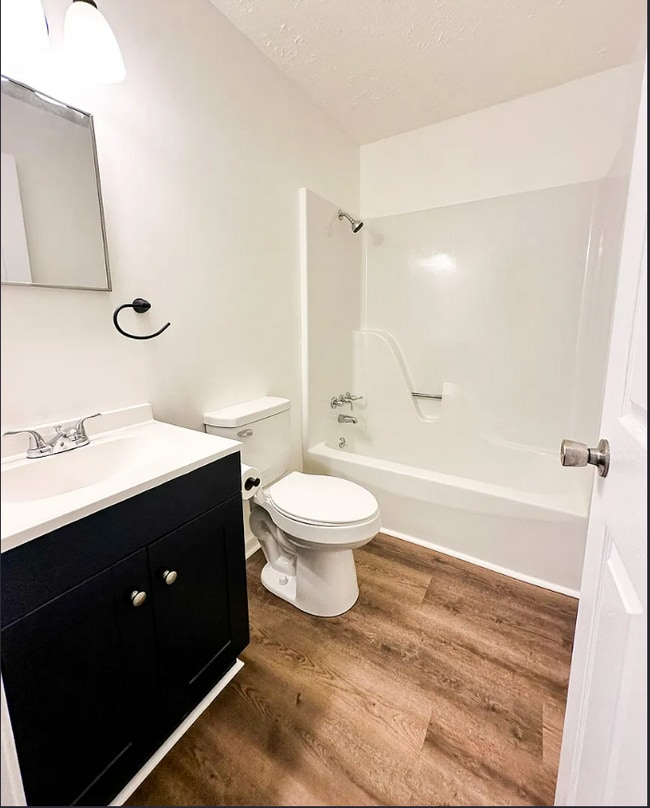 Building Photo - 2725 Blackman Rd