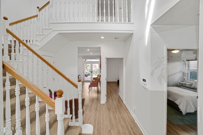 Building Photo - 3783 Stewart Ave