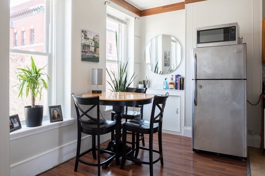 Building Photo - 55 Coleman St