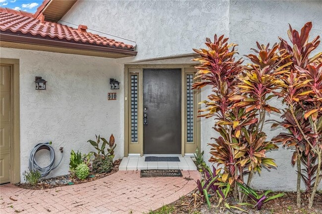 Building Photo - 510 Spoonbill Ct
