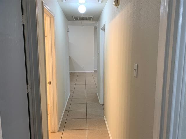 Building Photo - 1021 Olivewood Ln