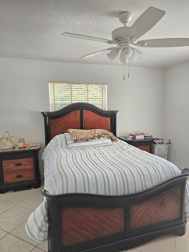 Building Photo - 12191 Broadleaf Ct