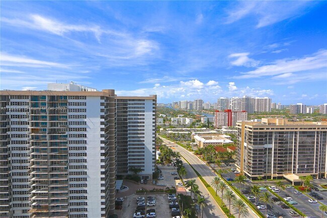 Building Photo - 1980 S Ocean Dr
