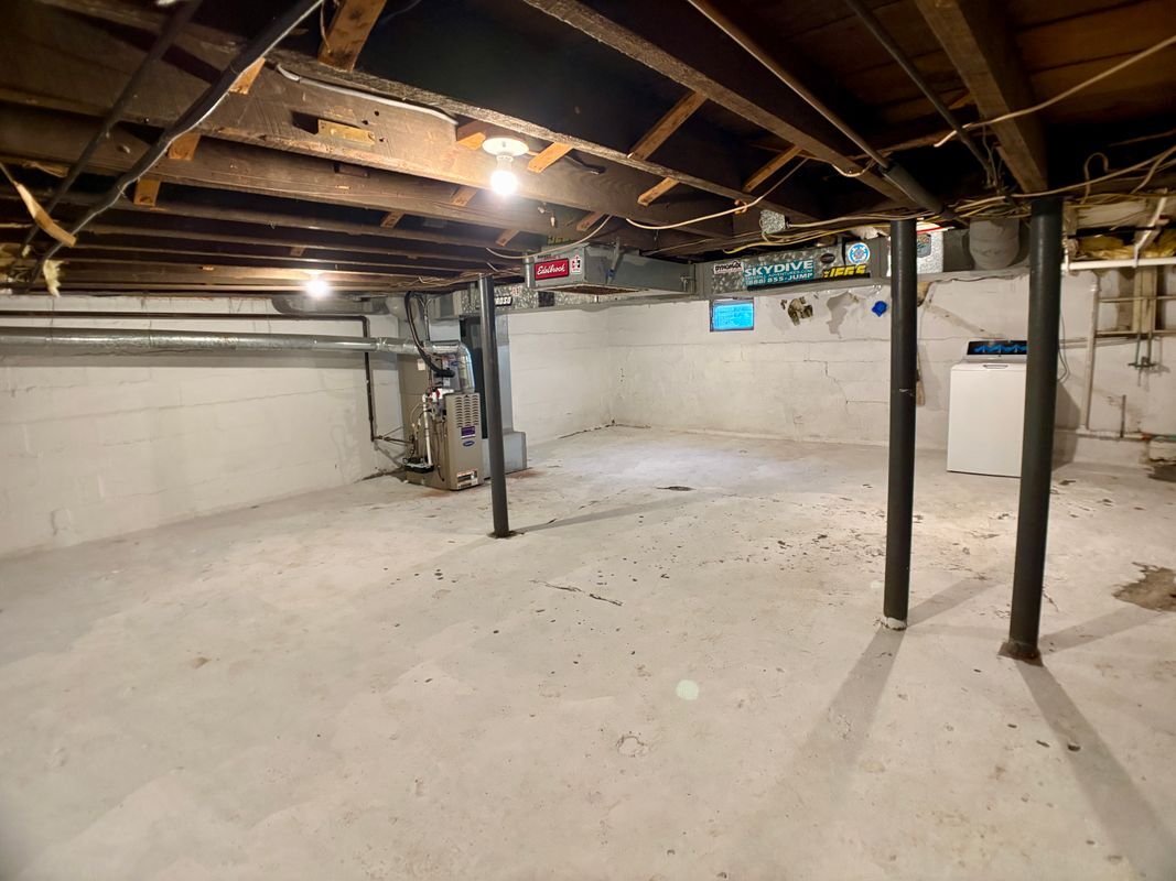 Building Photo - 1107 CINNAMINSON Ave