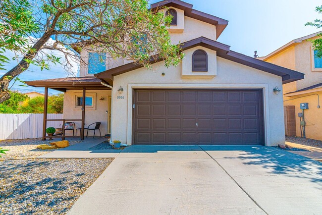 Primary Photo - AVAILABLE NOW- 3 bed 3 bath aprox 1678 sq ...