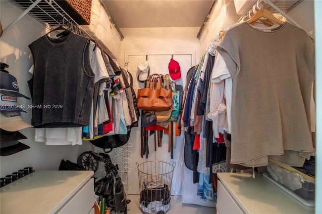 Building Photo - 2750 NE 183rd St