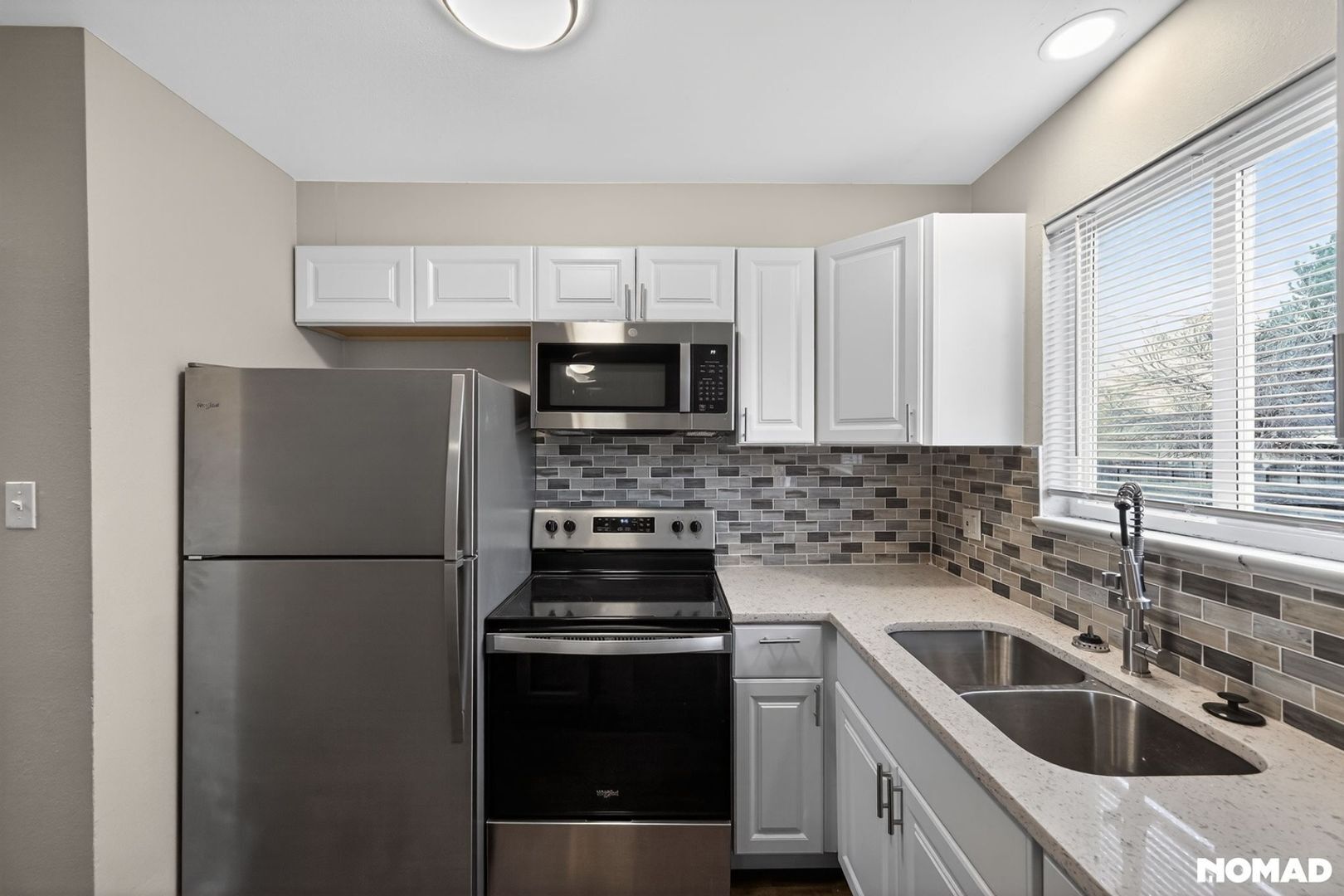 Building Photo - 37 Lima St