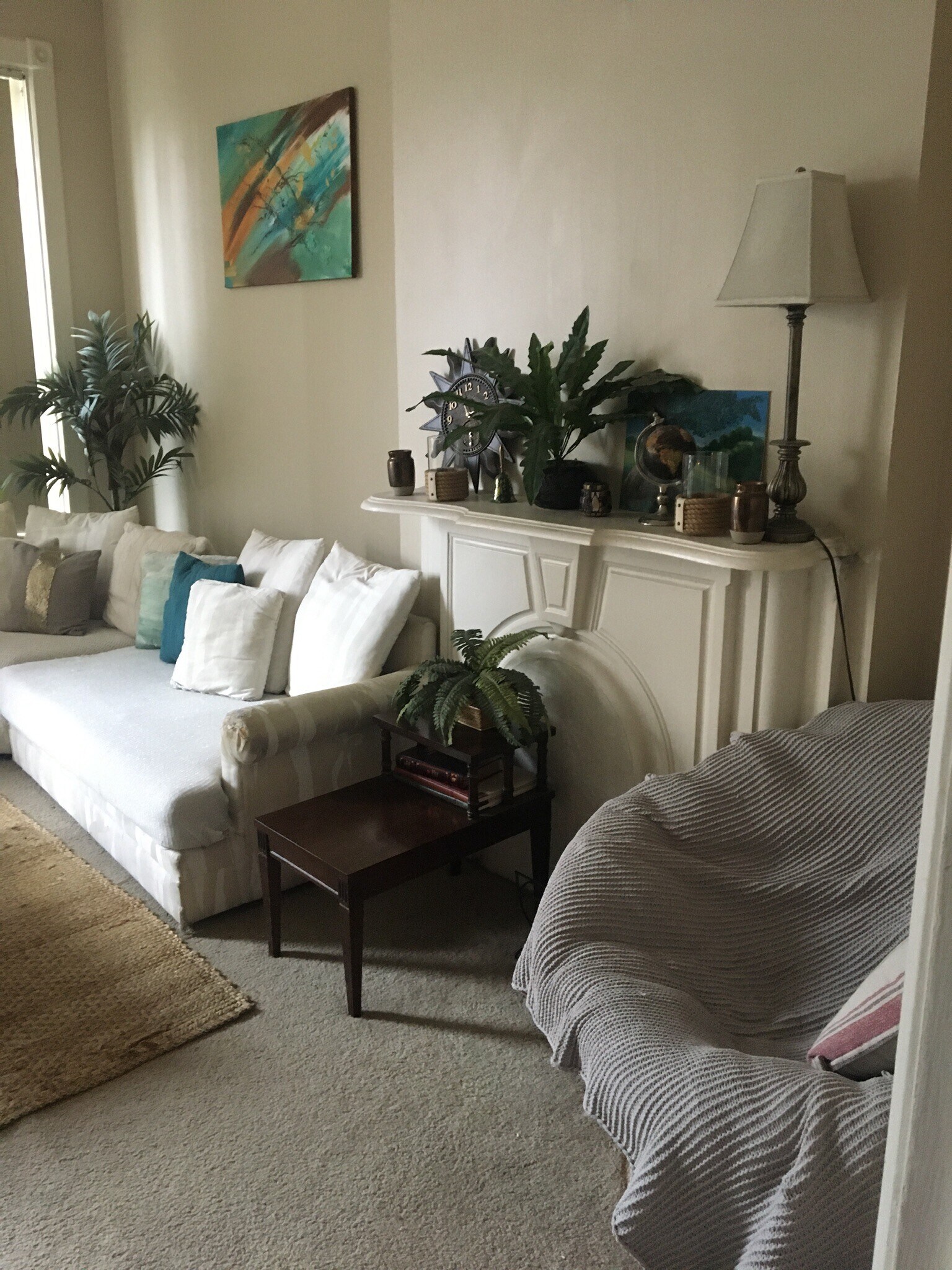 Building Photo - 423 Plum St