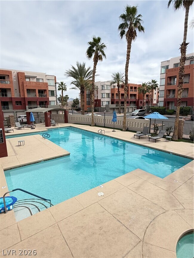 Building Photo - 87 E Agate Ave