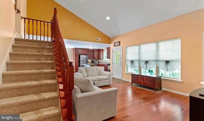 Primary Photo - 13675 Philmont Ave