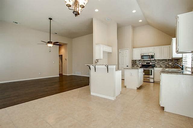 Building Photo - 5107 Hawks Nest